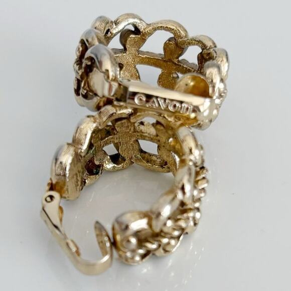 Vintage Avon Clip On Hoop Earrings Gold - Picture 6 of 11